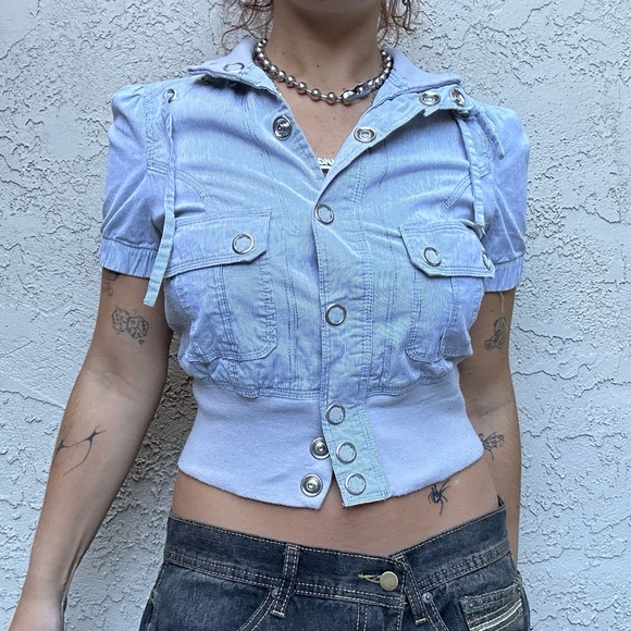 Y2K Button Up Top - Picture 1 of 10